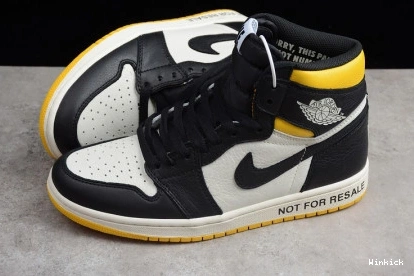 NO LS MAIZE AIR 861428-107 VARSITY JORDAN 1 1205